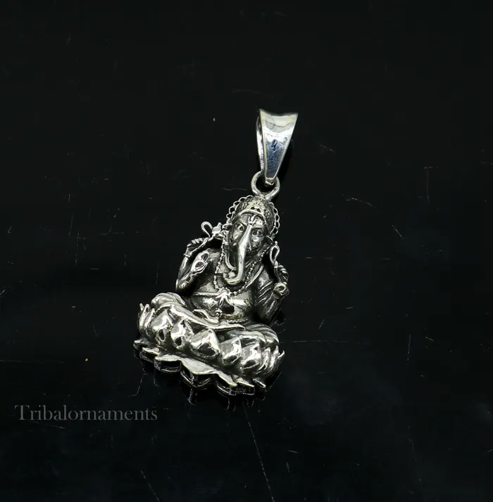 Divine lord Ganesha sitting on lotus blessing pendant excellent vintage designer 925 sterling silver handmade jewelry from india ssp959 TRIBAL ORNAMENTS Necklaces
