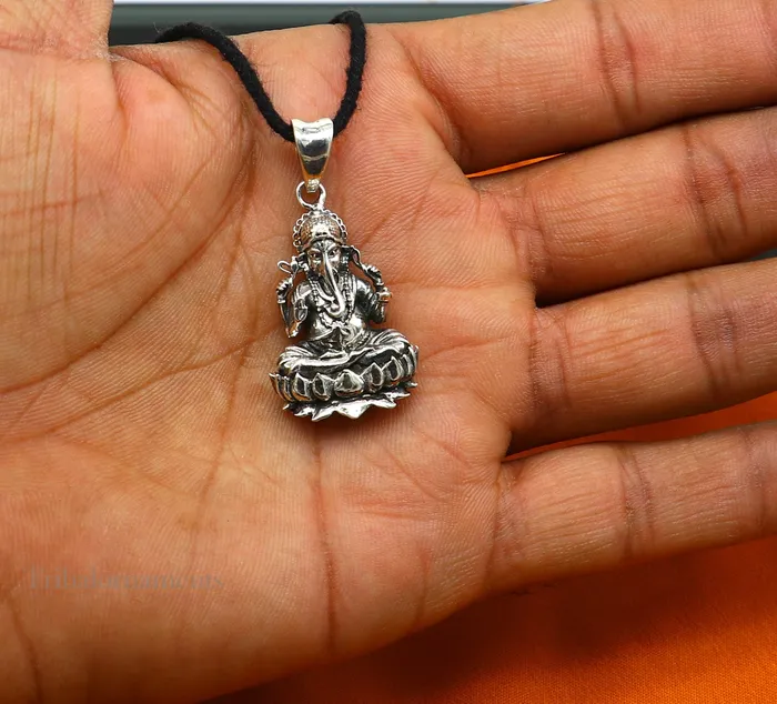 Divine lord Ganesha sitting on lotus blessing pendant excellent vintage designer 925 sterling silver handmade jewelry from india ssp959 TRIBAL ORNAMENTS Necklaces
