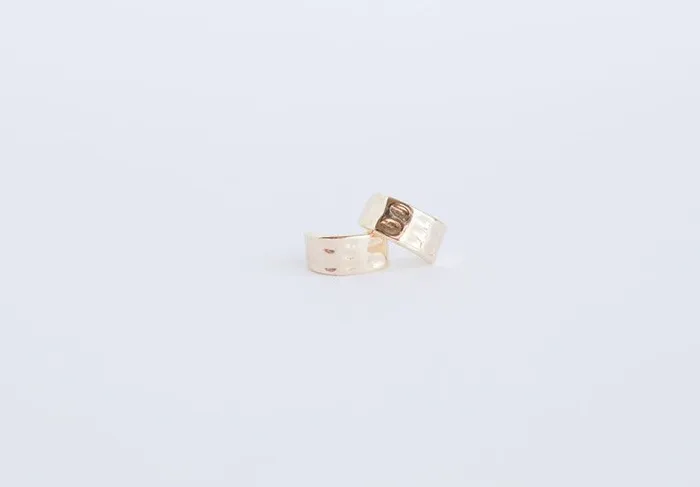 DLUX Earrings Thick Hammered Hoop
