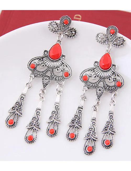E64 Red Gemstone Decorated Tassel Earrings 02 Earrings