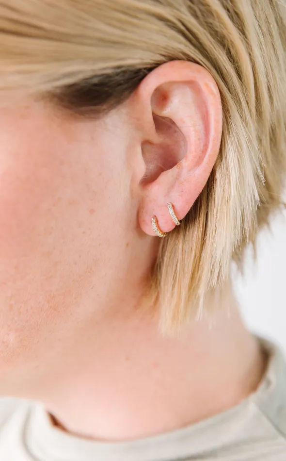 Earrings DLUX 8 mm Diamond Huggies