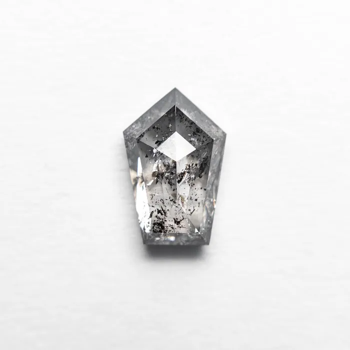 Earrings Misfit Diamonds 087ct 737x484x287mm Shield Rosecut 2450026
