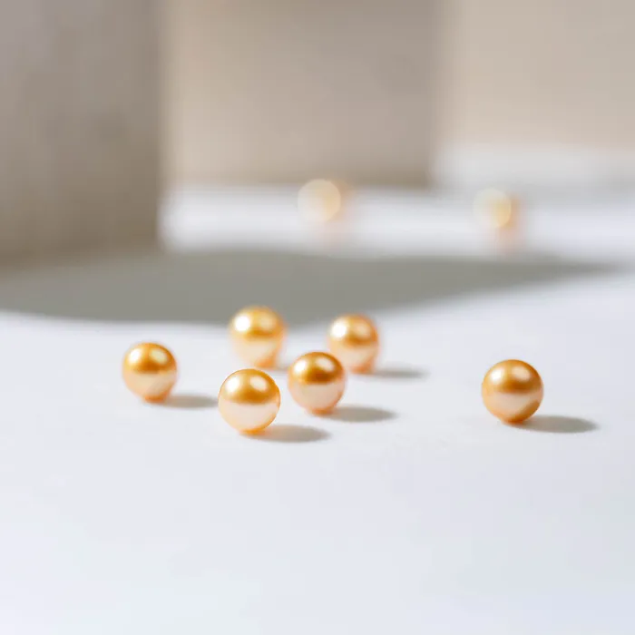 Earrings Pearly Lustre Drop Shape Golden Saltwater Pearl WA00021