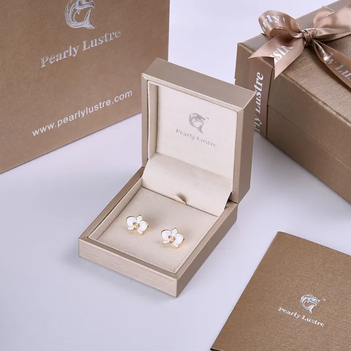 Earrings Pearly Lustre Top Grade Freshwater Pearl Earrings WE00789 ORCHID