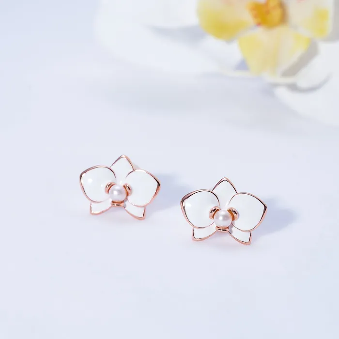 Earrings Pearly Lustre Top Grade Freshwater Pearl Earrings WE00789 ORCHID