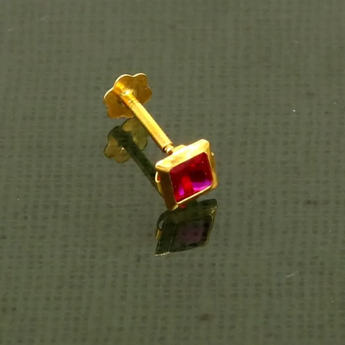 Earrings TRIBAL ORNAMENTS 3MM354mm single red stone 18kt yellow gold handmade square shape fabulous screw back stud earring or nose in unisex jewelry er122