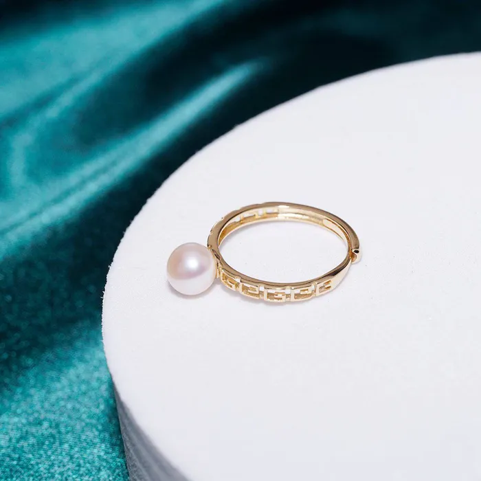 Elegant Freshwater Pearl Ring WR00084 Pearly Lustre Rings