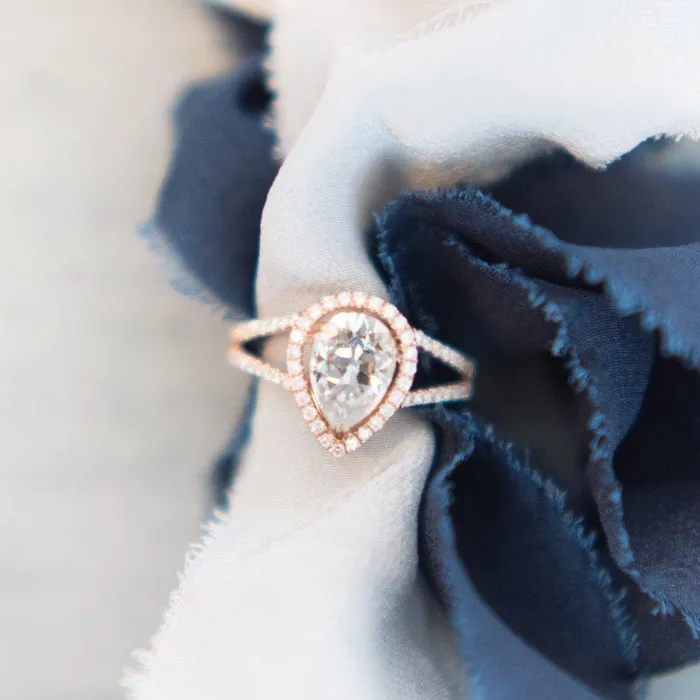 Fire Brilliance Rings 10x7mm Pear Center 14K Rose Gold Infinite Band Halo MicroPave Diamond Ring