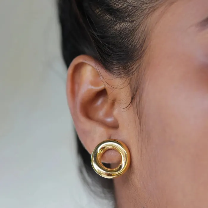 Jewelvers Earrings 18K Goldfilled Open Circle Plain Stud Earrings Jewelvers Earrings 18K Goldfilled Open Circle Plain Stud Earrings