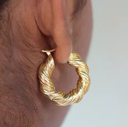 Jewelvers PreStyled Sets 18K GoldFilled Heavy Twisted Hoops Jewelvers PreStyled Sets 18K GoldFilled Heavy Twisted Hoops