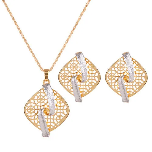 N368 Gold Silver Square Necklace with FREE Earrings 02 Necklaces