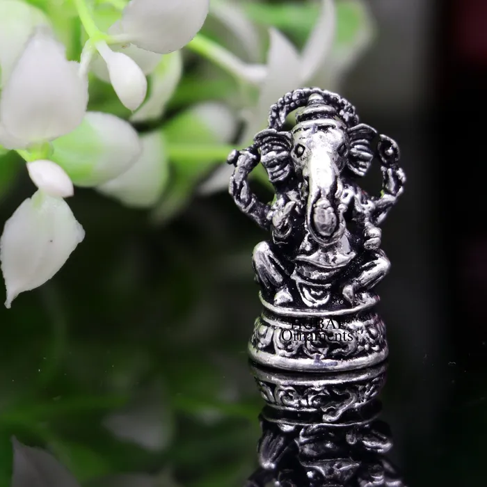 Necklaces 925 Sterling silver Lord Ganesh Idol small statue Figurine handcrafted Lord Ganesh statue sculpture Diwali puja gift art504 TRIBAL ORNAMENTS Necklaces 925 Sterling silver Lord Ganesh Idol small statue Figurine handcrafted Lord Ganesh statue sculpture Diwali puja gift art504 TRIBAL ORNAMENTS