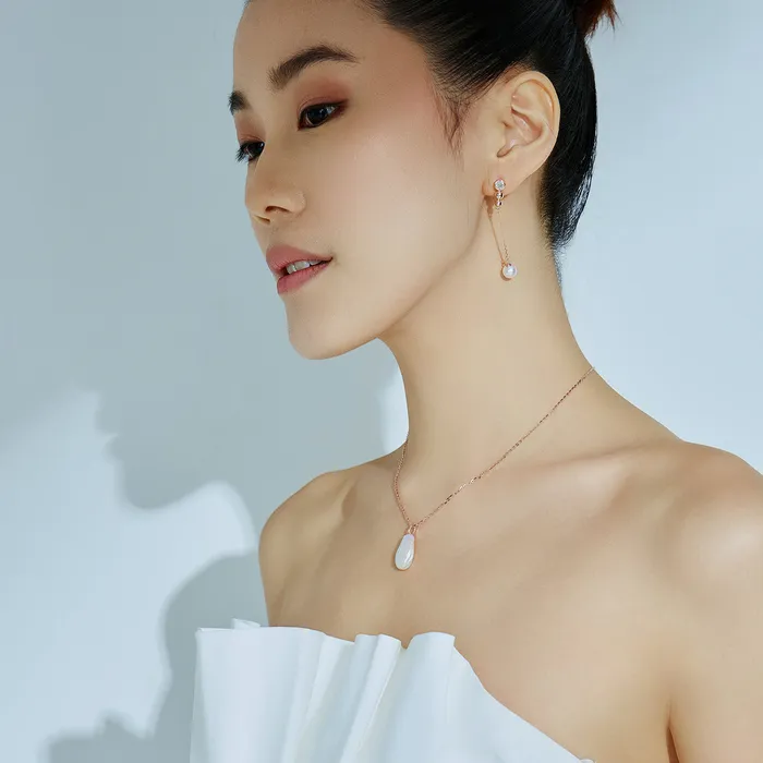 Necklaces Pearly Lustre Keshi Freshwater Pearl Necklace WN00639
