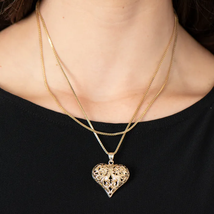 Necklaces STORE 5a PreOwned Filigree Heart Pendant