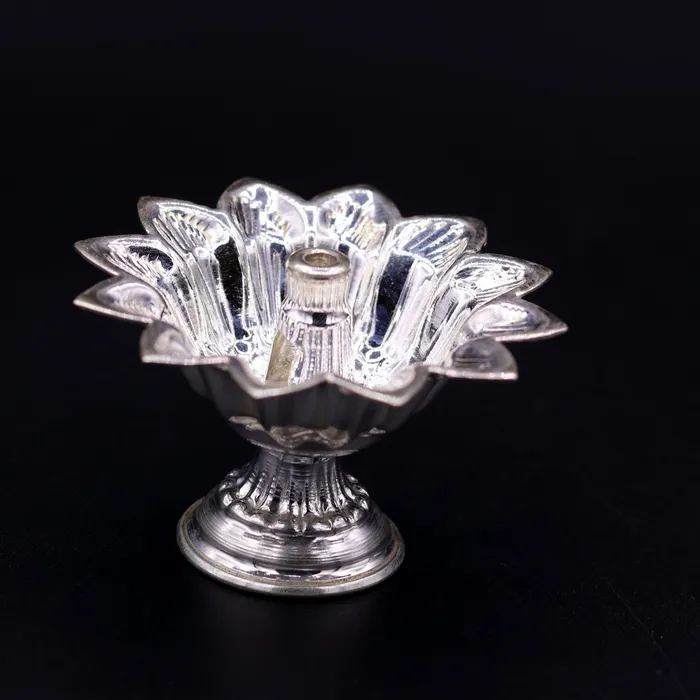 Necklaces TRIBAL ORNAMENTS Sterling silver handmade gorgeous lamp oil lamp for home temple decoration gorgeous article collectible sst06 Necklaces TRIBAL ORNAMENTS Sterling silver handmade gorgeous lamp oil lamp for home temple decoration gorgeous article collectible sst06