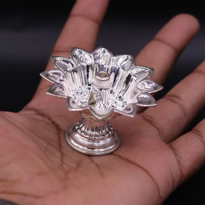 Necklaces TRIBAL ORNAMENTS Sterling silver handmade gorgeous lamp oil lamp for home temple decoration gorgeous article collectible sst06 Necklaces TRIBAL ORNAMENTS Sterling silver handmade gorgeous lamp oil lamp for home temple decoration gorgeous article collectible sst06