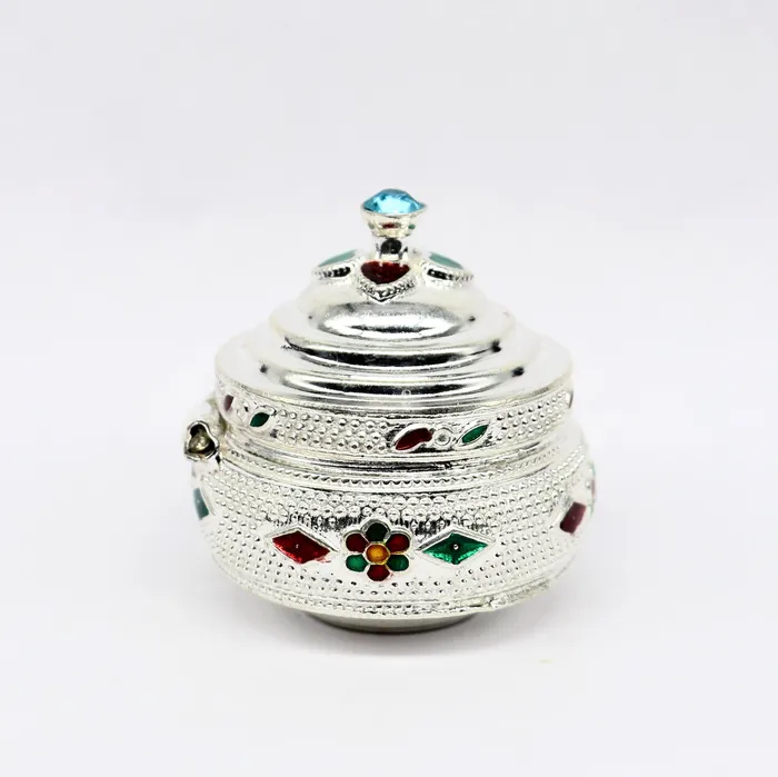Necklaces TRIBAL ORNAMENTS Vintage antique design Solid silver handmade trinket box God serving Prasad container box kumkum box sindur box best brides gift stb127