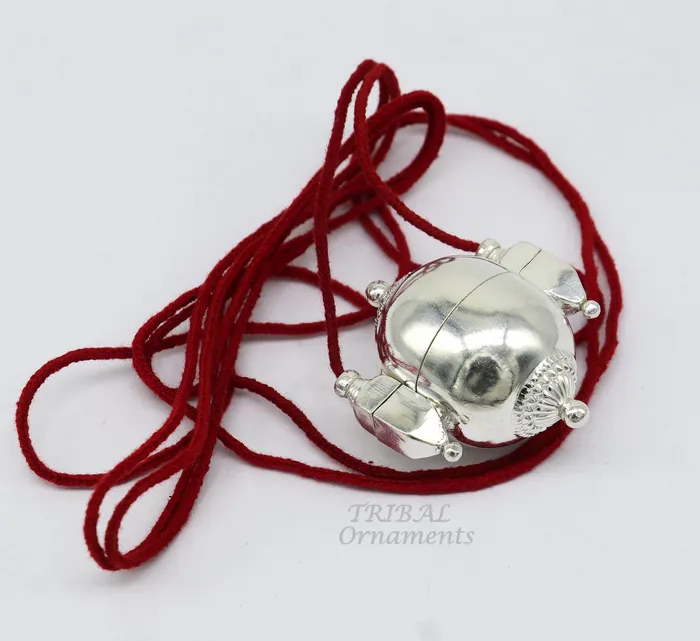 Necklaces TRIBALORNAMENT Sterling silver handmade vintage style lord Shiva lingam box pendant unique stylish box pendant casket box south india jewelry nsp553 Necklaces TRIBALORNAMENT Sterling silver handmade vintage style lord Shiva lingam box pendant unique stylish box pendant casket box south india jewelry nsp553