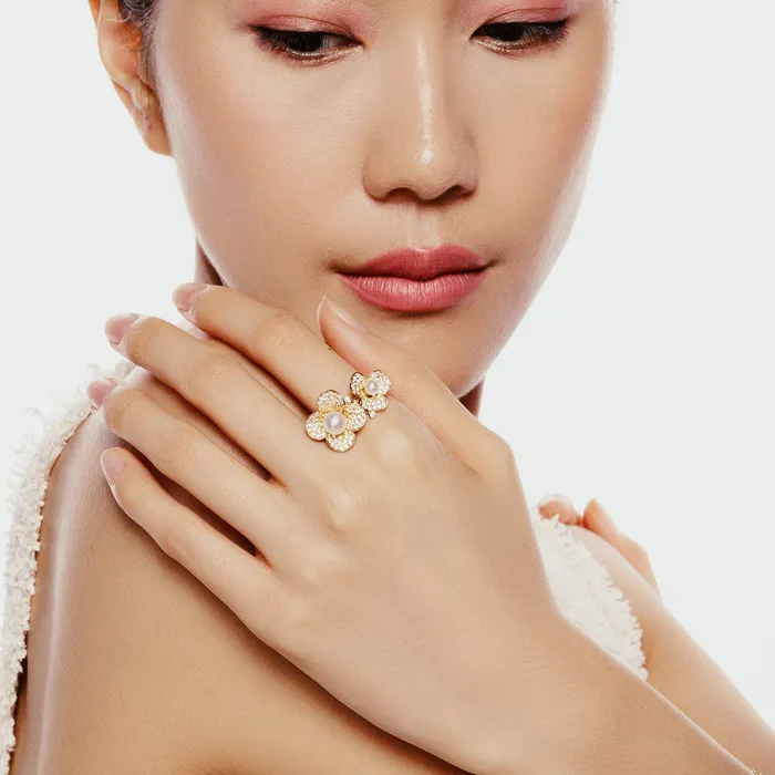 Pearly Lustre 18k Solid Gold Akoya Pearl Ring KR00121 Rings