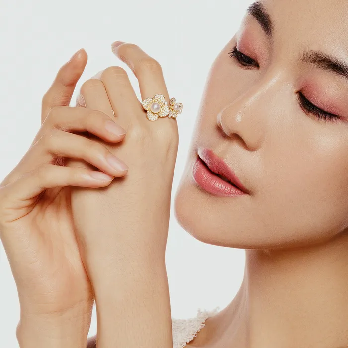 Pearly Lustre 18k Solid Gold Akoya Pearl Ring KR00121 Rings