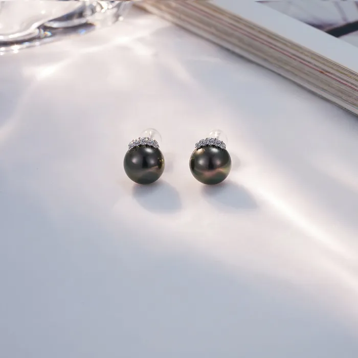 Pearly Lustre Earrings 18K Solid Gold Tahitian Pearl Earrings KE00129