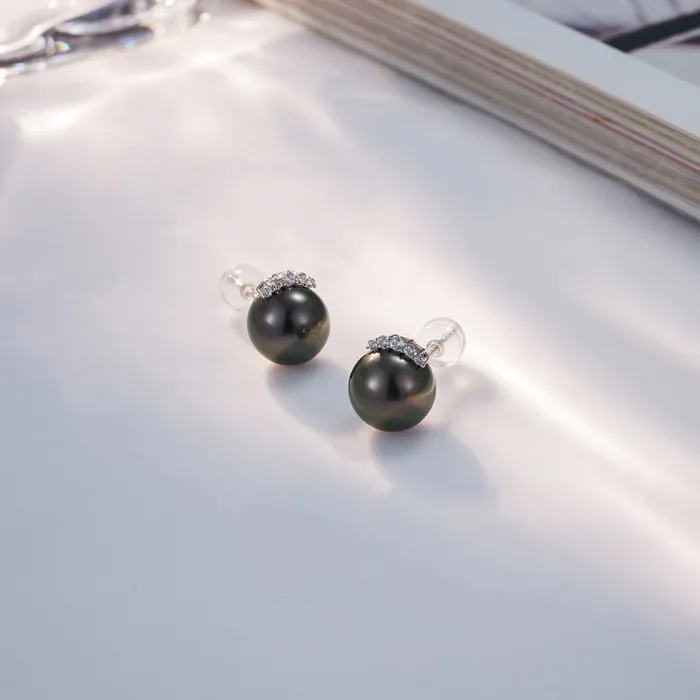 Pearly Lustre Earrings 18K Solid Gold Tahitian Pearl Earrings KE00129