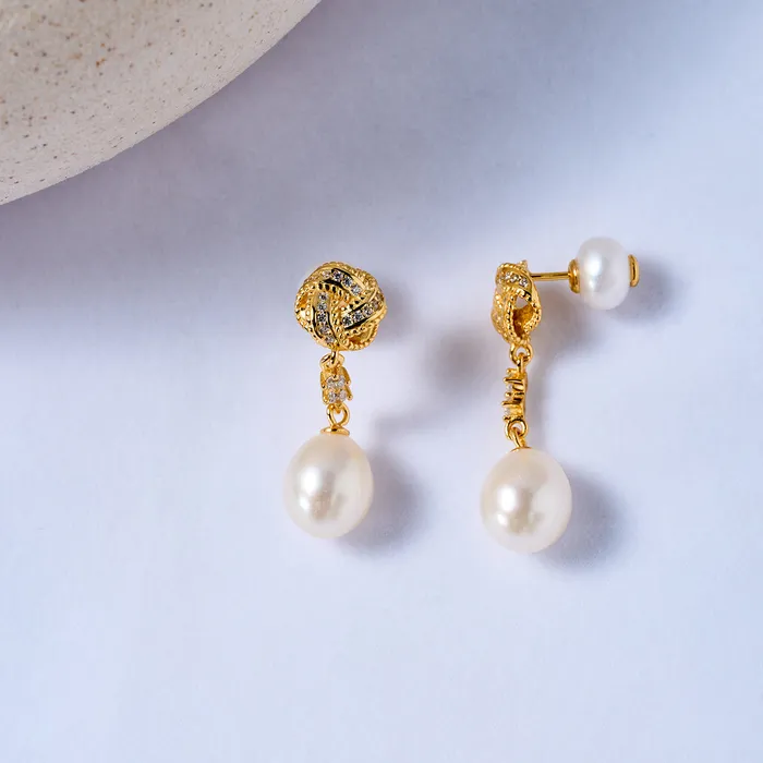 Pearly Lustre Earrings Elegant Freshwater Pearl Earrings WE00845 Asian Civilisations Museum