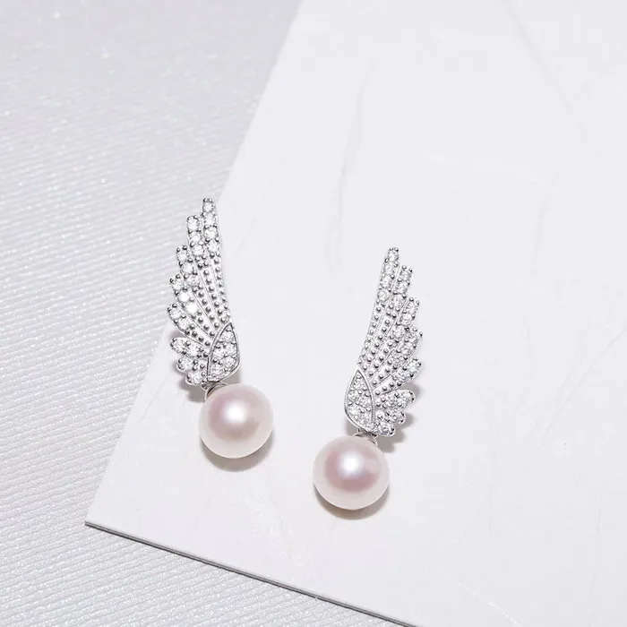 Pearly Lustre Earrings New Yorker Freshwater Pearl Earrings WE00205