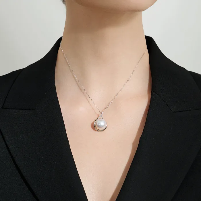 Pearly Lustre Necklaces 18K Solid Gold Australian White South Sea Pearl Necklace KN00229