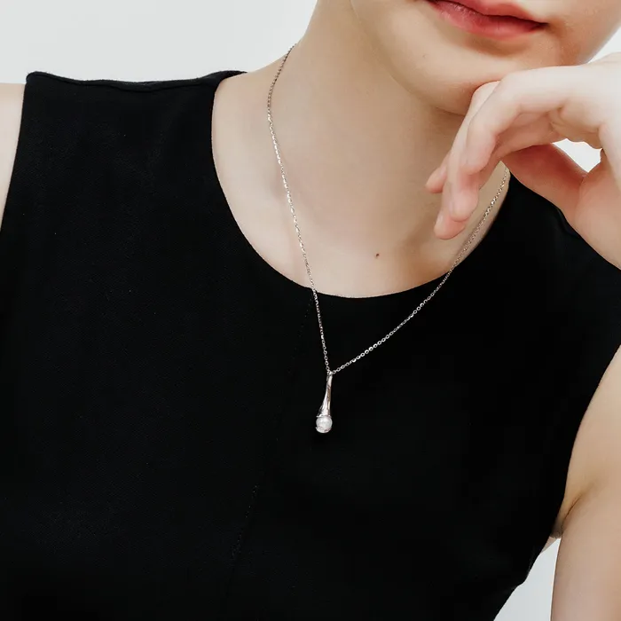 Pearly Lustre Top Grade Freshwater Pearl Necklace WN00694 FLUID Necklaces