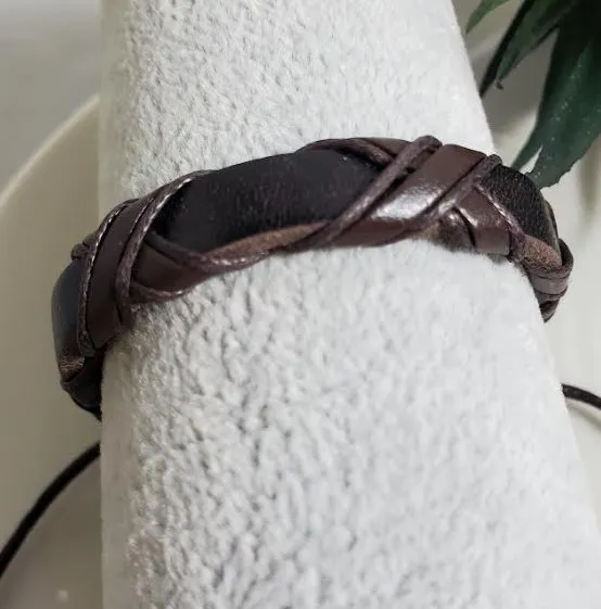 polly Bracelets B1301 Brown Leather Cord Bracelet