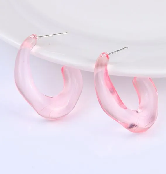 polly Earrings E1769 Light Pink Acrylic Irregular Hoop Earrings