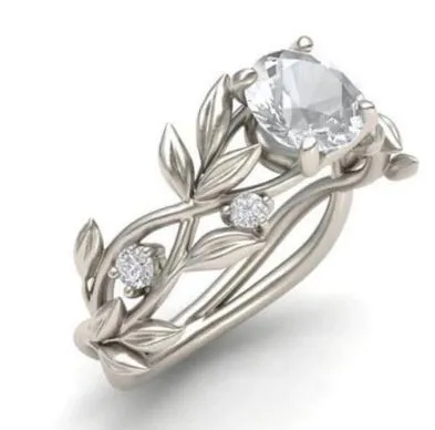 Rings 01 R352 Silver Vine Leaf Crystal Gem Ring