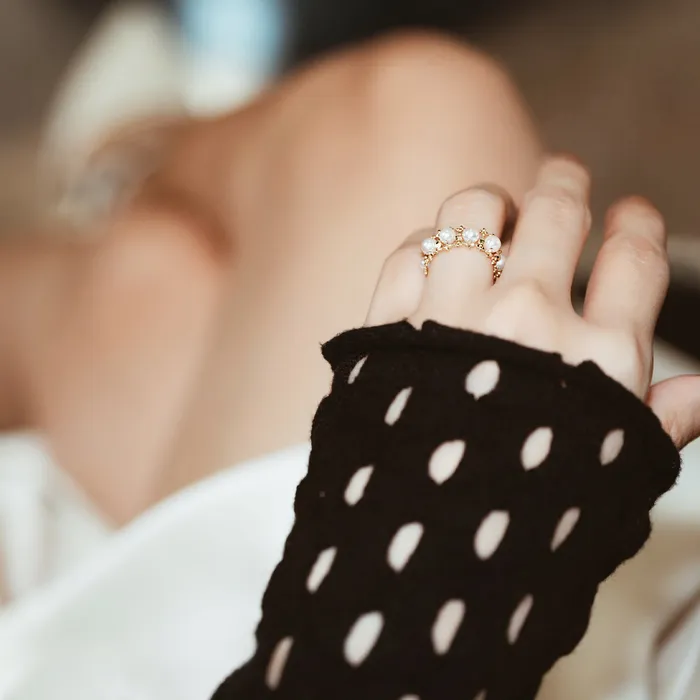 Rings 18K Solid Gold Freshwater Pearl Ring KR00102 Pearly Lustre
