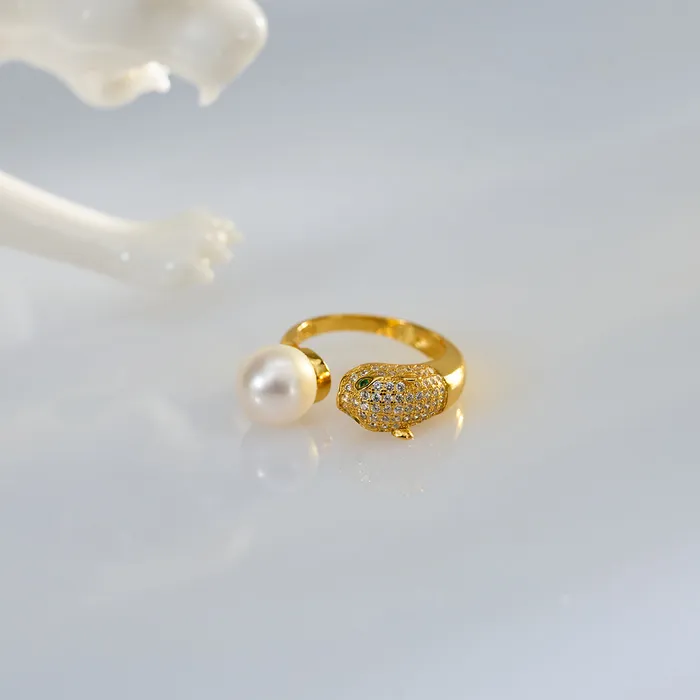 Rings Leopard Freshwater Pearl Ring WR00161 SAFARI Pearly Lustre