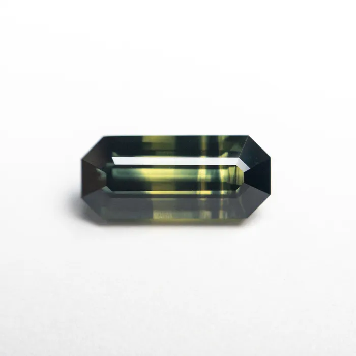 Rings Misfit Gems 190ct 1031x457x375mm Cut Corner Rectangle Step Cut Sapphire 2344402 Rings Misfit Gems 190ct 1031x457x375mm Cut Corner Rectangle Step Cut Sapphire 2344402