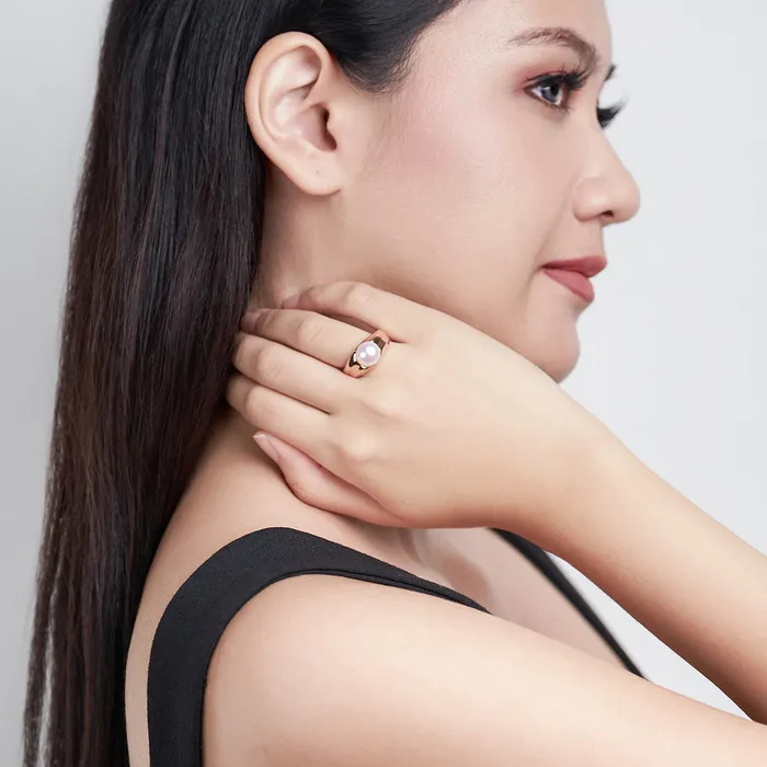 Rings Pearly Lustre Top Grade Freshwater Pearl Ring WR00260 FLUID