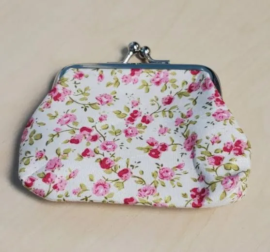 Rings POLLY G134 White Pink Floral Clasp Coin Purse