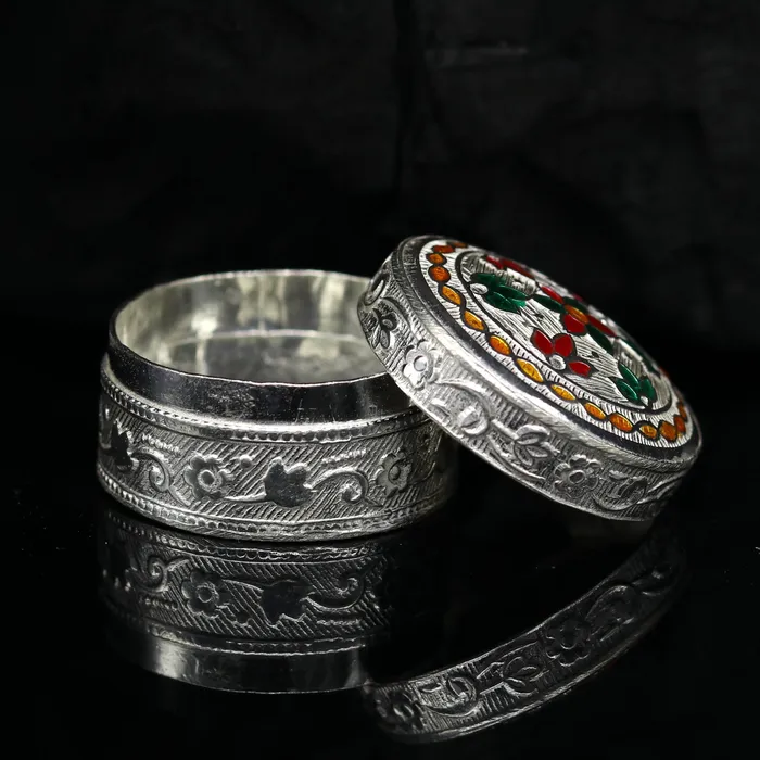 Rings TRIBAL ORNAMENTS Customized flower work 925 sterling silver trinket box container box small jewelry box Vermilion bridal box gifting ring box stb58