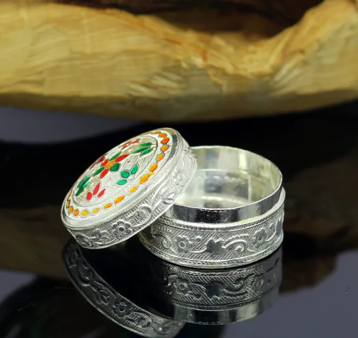 Rings TRIBAL ORNAMENTS Customized flower work 925 sterling silver trinket box container box small jewelry box Vermilion bridal box gifting ring box stb58