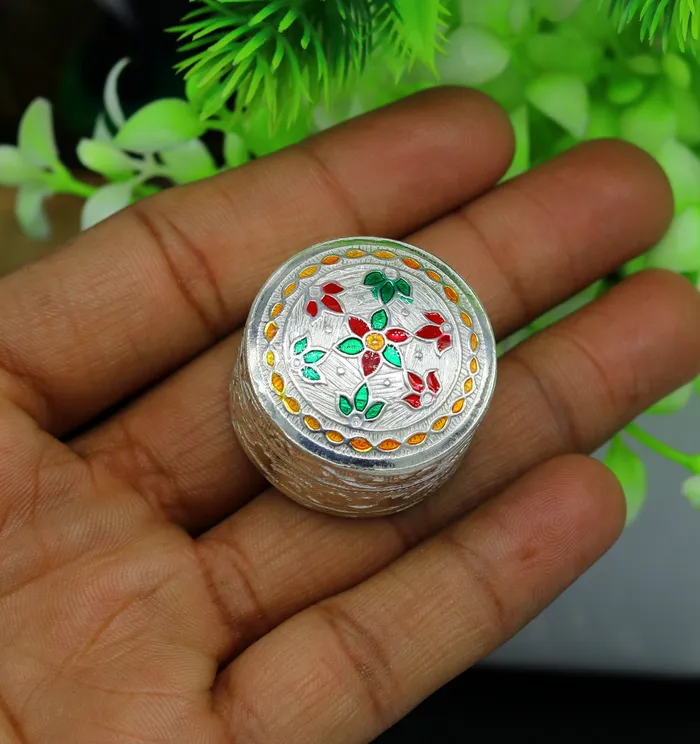 Rings TRIBAL ORNAMENTS Customized flower work 925 sterling silver trinket box container box small jewelry box Vermilion bridal box gifting ring box stb58