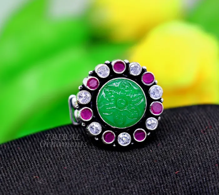 Rings TRIBAL ORNAMENTS Modern cultural fashionable green and red stone 925 sterling silver adjustable ring best gift for hergirls charming jewelry india sr350 Rings TRIBAL ORNAMENTS Modern cultural fashionable green and red stone 925 sterling silver adjustable ring best gift for hergirls charming jewelry india sr350