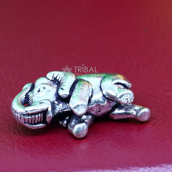 Small tiny size Fully solid 925 Sterling silver Baby Elephant Sculpture statue figurine The Perfect Gift for Any Occasion art609 TRIBAL ORNAMENTS Necklaces Small tiny size Fully solid 925 Sterling silver Baby Elephant Sculpture statue figurine The Perfect Gift for Any Occasion art609 TRIBAL ORNAMENTS Necklaces