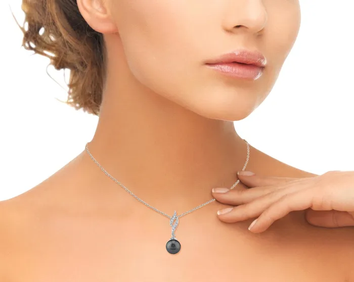 spt Necklaces Tahitian South Sea Pearl Diamond Flame Pendant