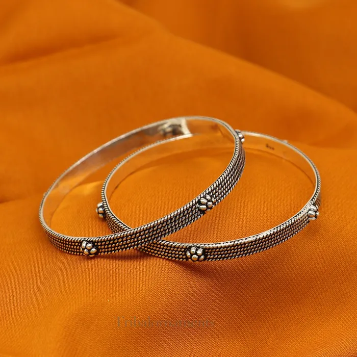 TRIBAL ORNAMENTS Bracelets 925 sterling customized fabulous design work stylish designer bangle bracelet pure silver gifting jewelry brides made bangles nba176