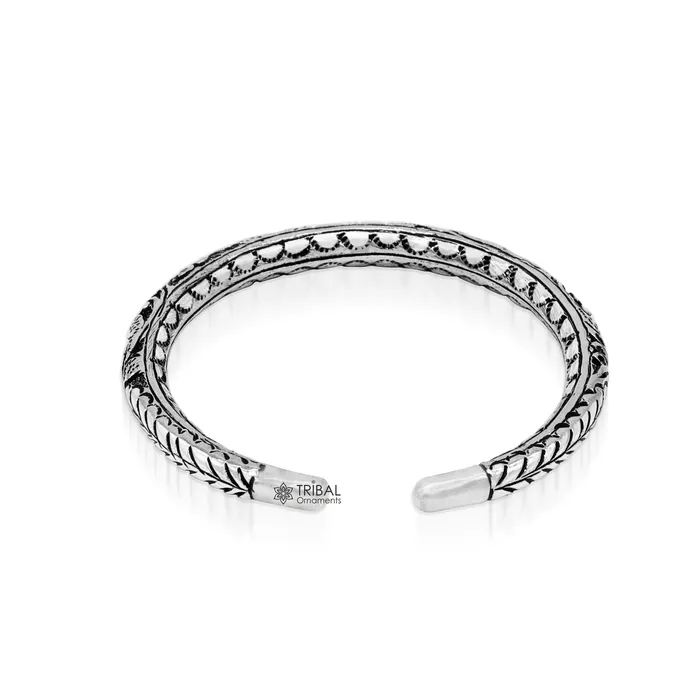 TRIBAL ORNAMENTS Bracelets 925 Sterling silver handmade chitai bangle bracelet kada tribal ethnic jewelry nsk827 TRIBAL ORNAMENTS Bracelets 925 Sterling silver handmade chitai bangle bracelet kada tribal ethnic jewelry nsk827