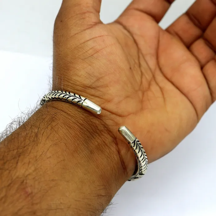 TRIBAL ORNAMENTS Bracelets 925 Sterling silver handmade chitai bangle bracelet kada tribal ethnic jewelry nsk827 TRIBAL ORNAMENTS Bracelets 925 Sterling silver handmade chitai bangle bracelet kada tribal ethnic jewelry nsk827