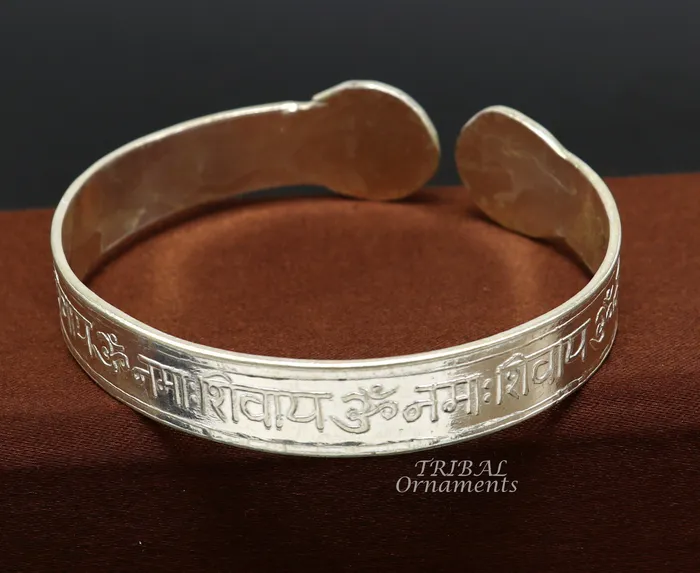 TRIBAL ORNAMENTS Bracelets 925 sterling silver handmade design Divine shiva mantra Aum namah shivay Bangle cuff bracelet kada best unisex tribal jewelry cuff137