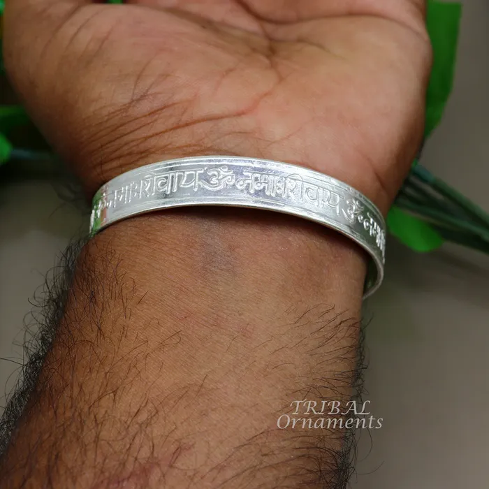 TRIBAL ORNAMENTS Bracelets 925 sterling silver handmade design Divine shiva mantra Aum namah shivay Bangle cuff bracelet kada best unisex tribal jewelry cuff137