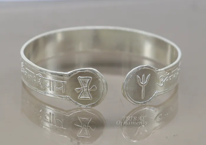 TRIBAL ORNAMENTS Bracelets 925 sterling silver handmade design Divine shiva mantra Aum namah shivay Bangle cuff bracelet kada best unisex tribal jewelry cuff137